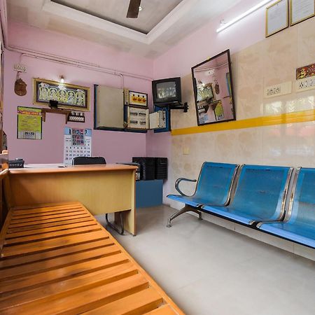 Hotel O K.S.Lodge Tribhuvanam Bagian luar foto