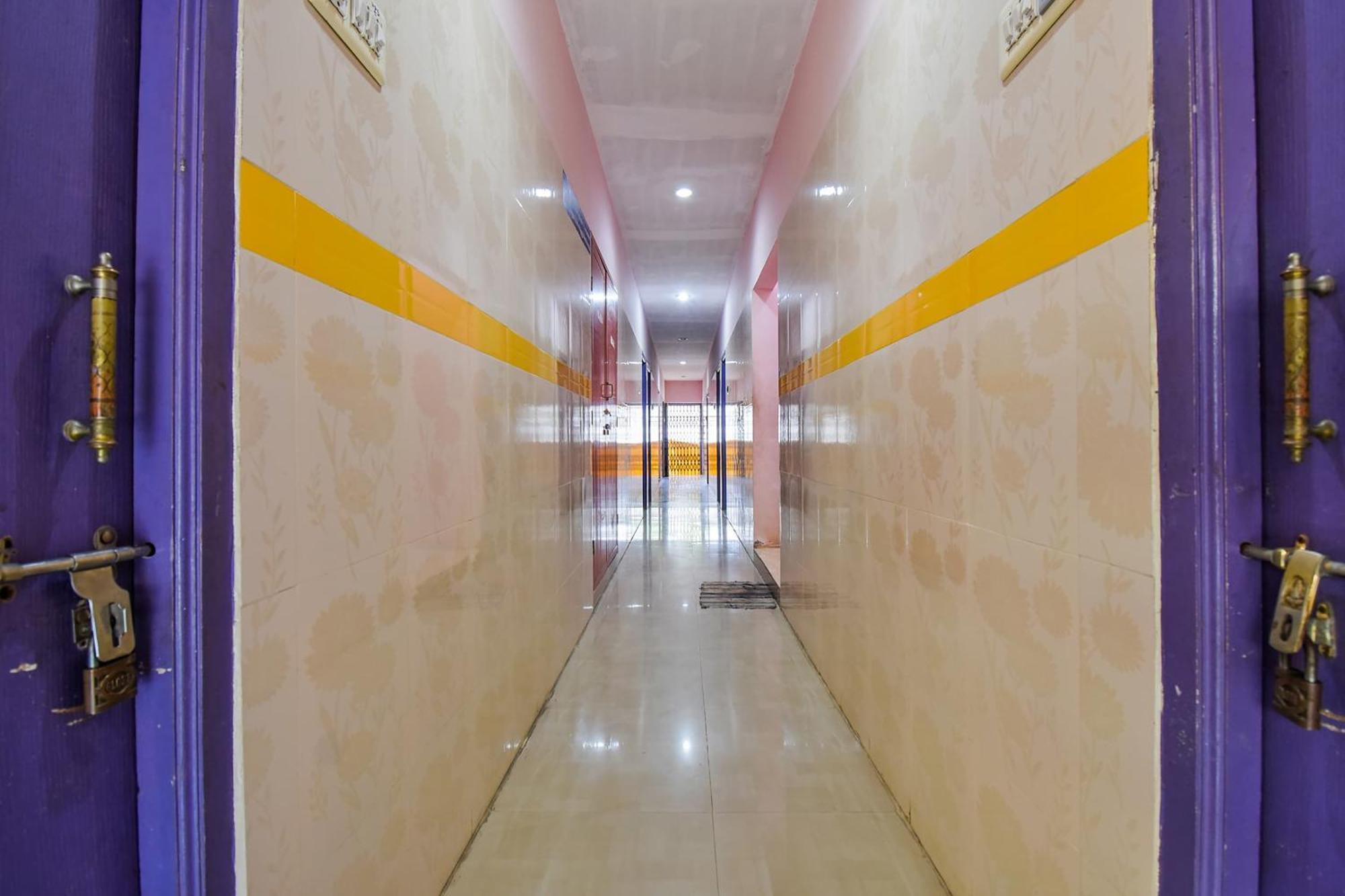 Hotel O K.S.Lodge Tribhuvanam Bagian luar foto