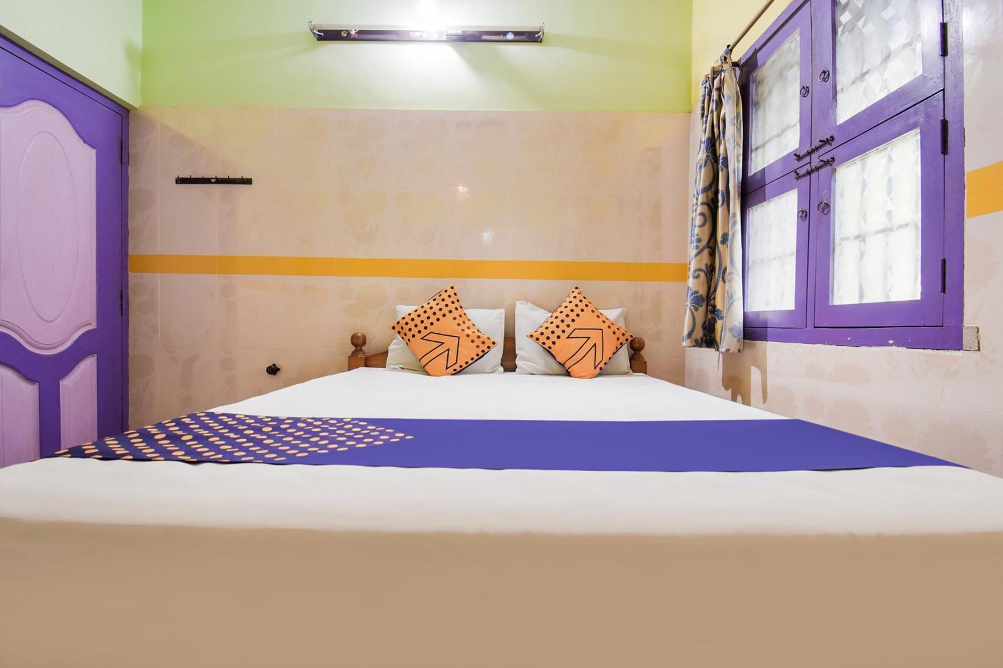 Hotel O K.S.Lodge Tribhuvanam Bagian luar foto